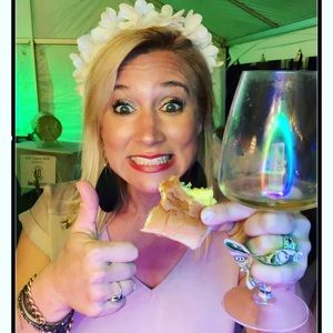 Meet your Posher, Neacie